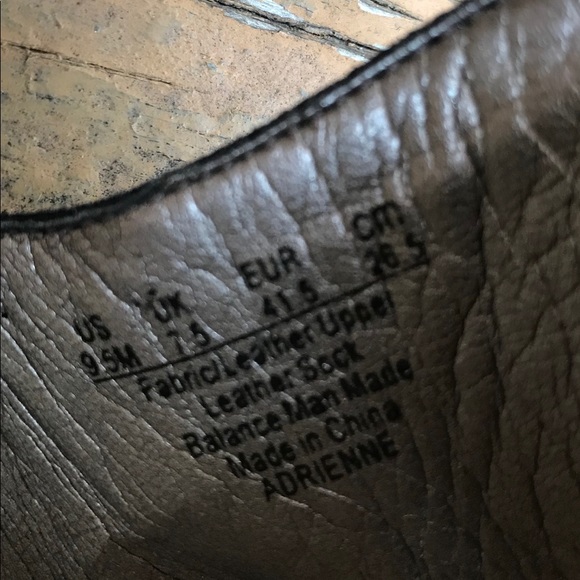 Sam Edelman Adrienne Spiked Suede Heels 9.5 - Picture 6 of 6